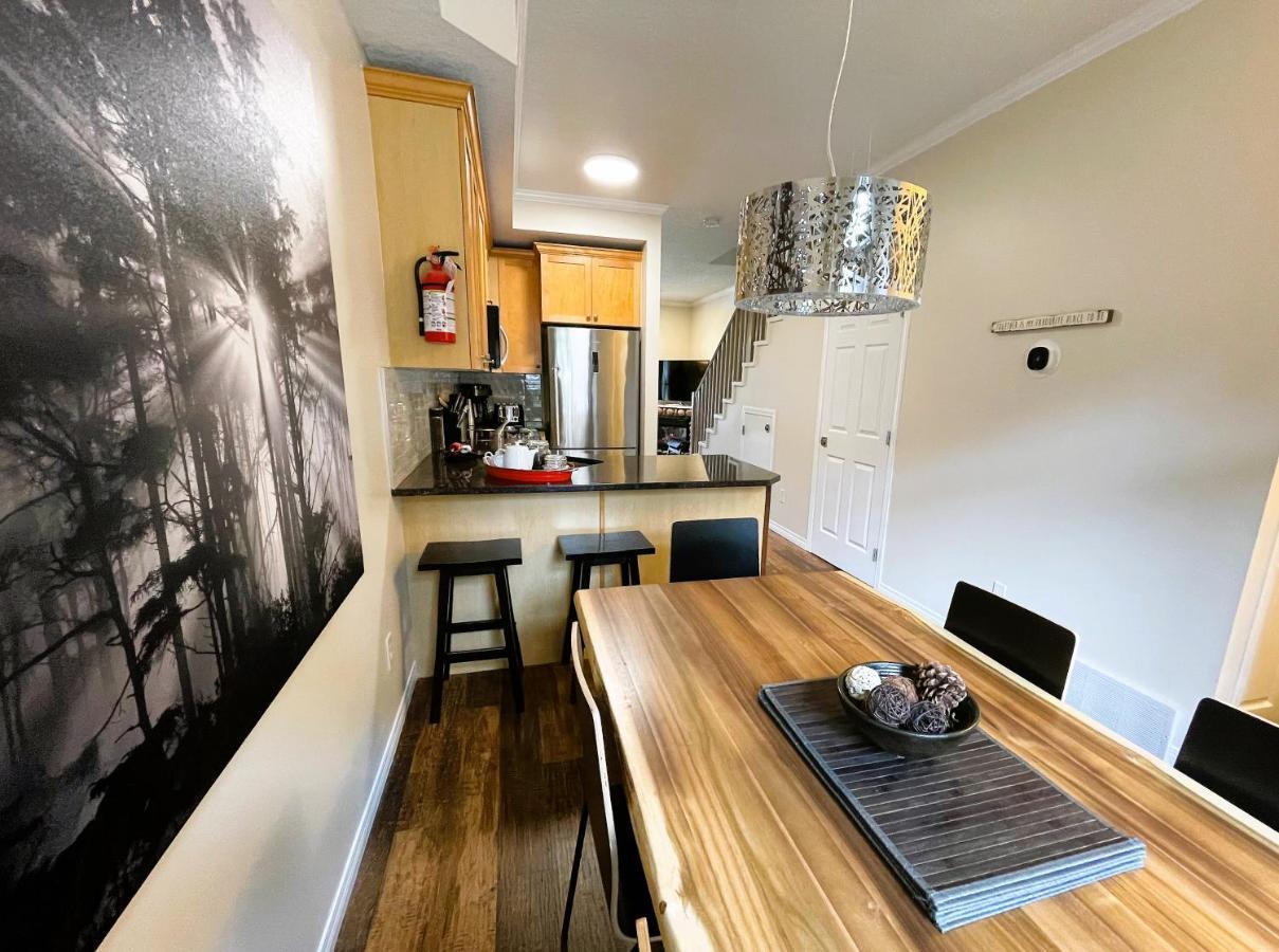 Renovated Chalet At Mystic Springs, Mountain Views, Pets Welcome! Canmore Exteriér fotografie