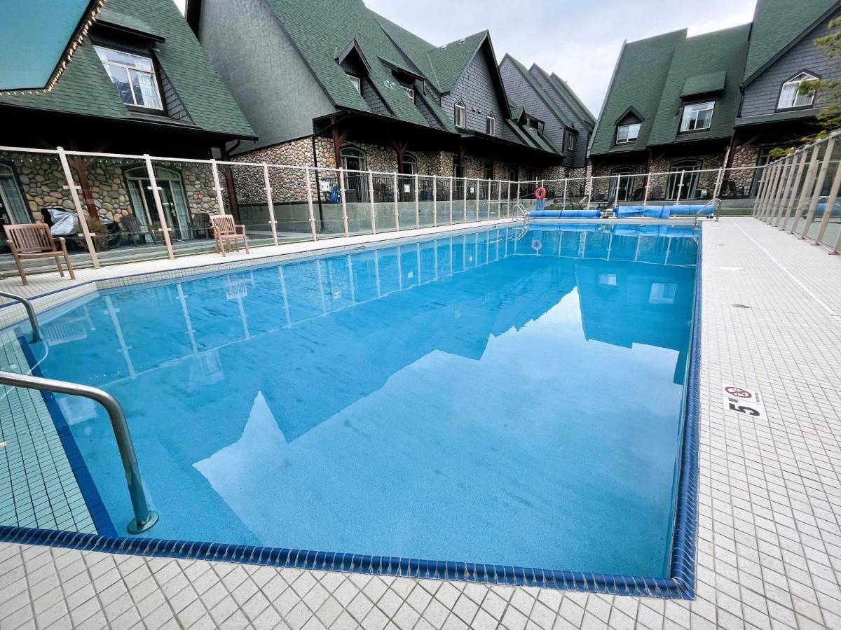 Renovated Chalet At Mystic Springs, Mountain Views, Pets Welcome! Canmore Exteriér fotografie