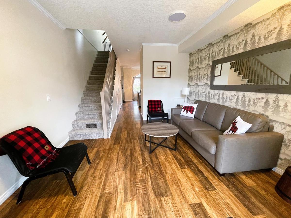 Renovated Chalet At Mystic Springs, Mountain Views, Pets Welcome! Canmore Exteriér fotografie
